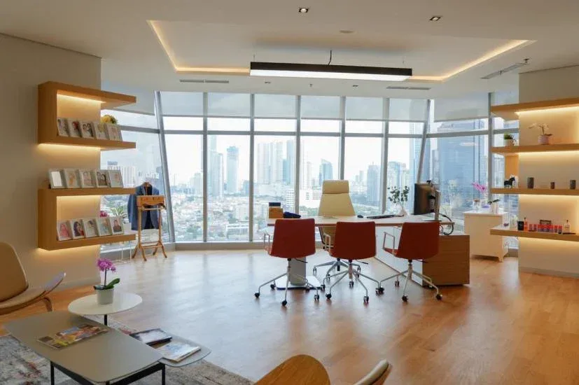 Oriflame — Suasana tempat kerja
