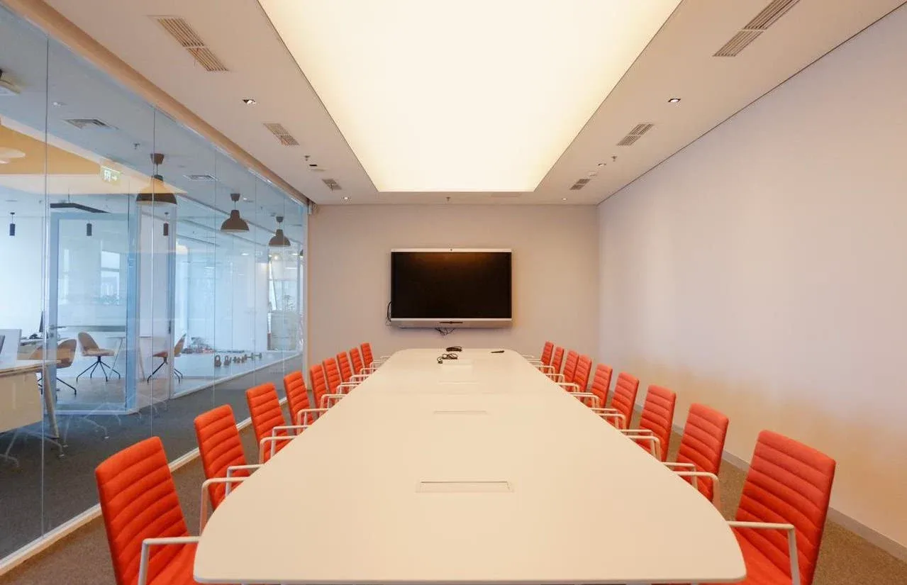 Oriflame — Suasana tempat kerja
